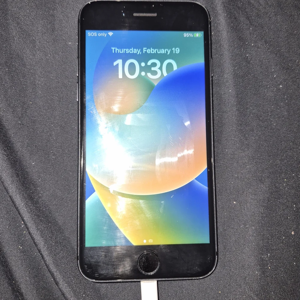 Apple iPhone Black